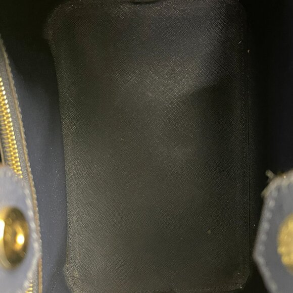 Michael Kors Greenwich Large Leather Grab Bag - Picture 7 of 7